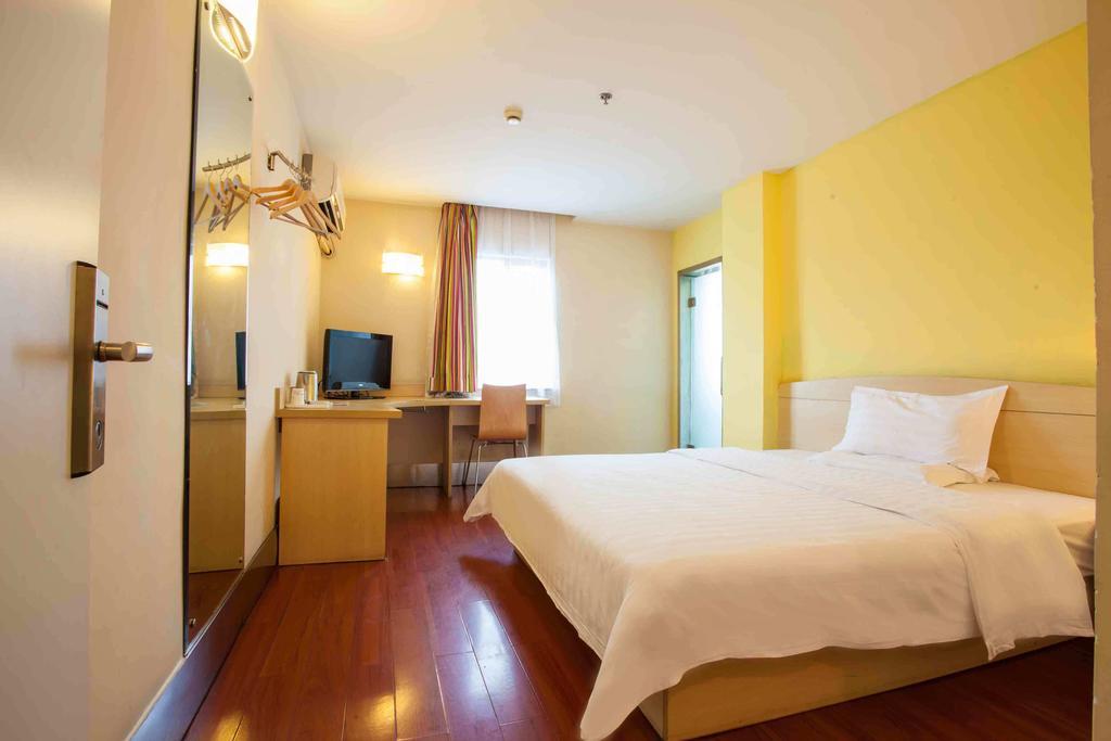 7 Days Inn Chengdu Sichuan University South Railway Station Zimmer foto